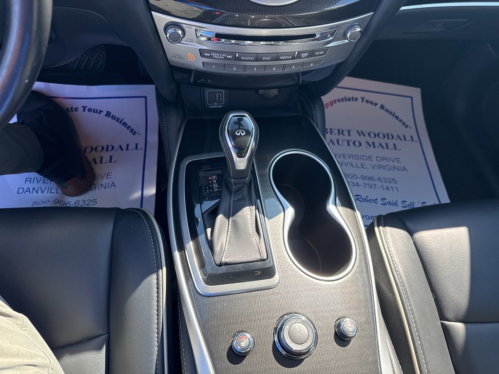 2019 Infiniti QX60 Luxe AWD photo 13