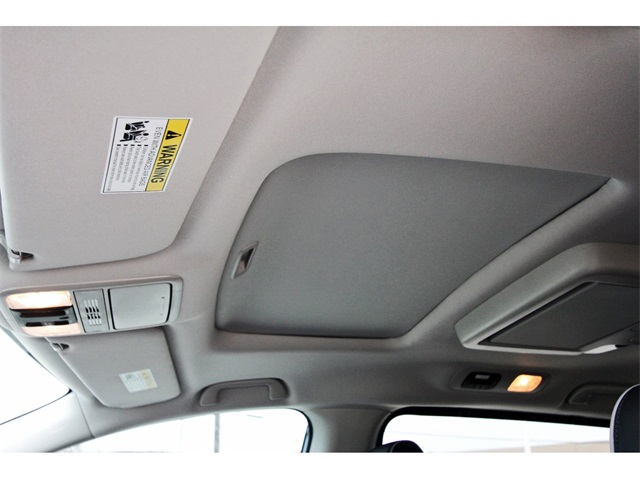 2025 Honda Odyssey Elite photo 23