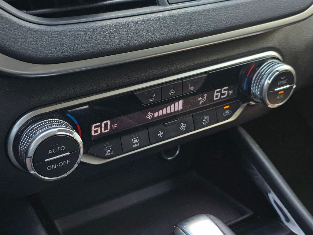 2020 Nissan Altima 2.5 SV photo 27