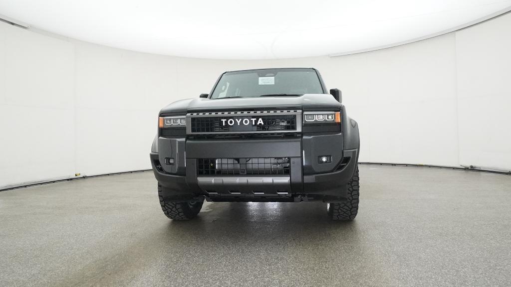 2025 Toyota Land Cruiser photo 2