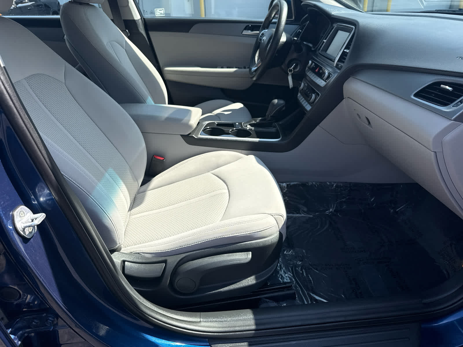 2018 Hyundai Sonata Eco photo 11