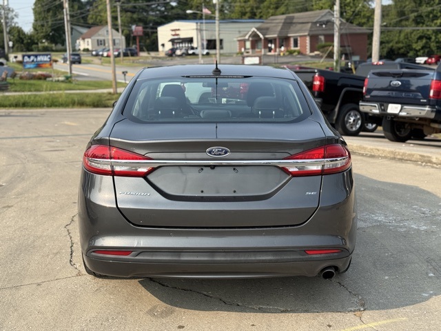 2018 Ford Fusion SE photo 6
