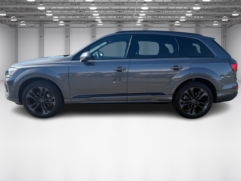 2025 Audi Q7 55 Premium Plus photo 2