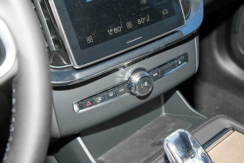 2026 VOLVO XC90 - Image 14