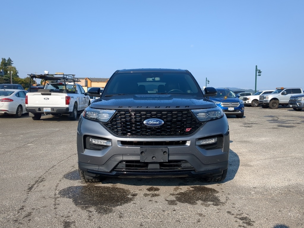 2021 Ford Explorer ST photo 8