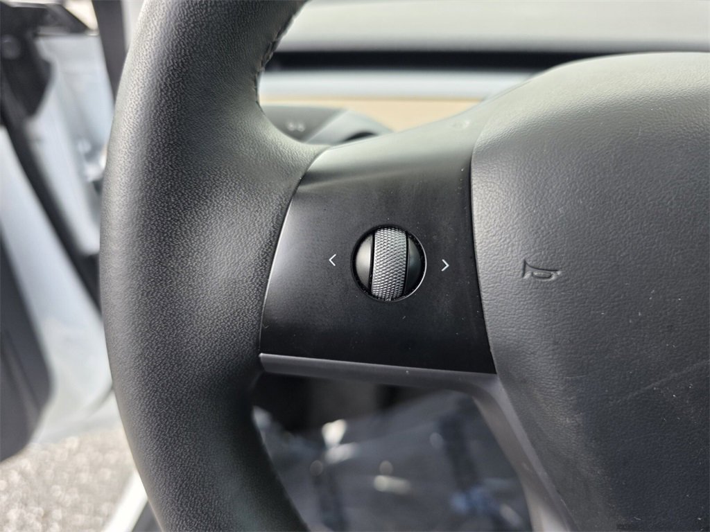 2021 Tesla Model 3 Performance photo 21