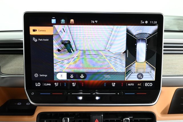 2025 Volkswagen ID. Buzz Pro Plus photo 6