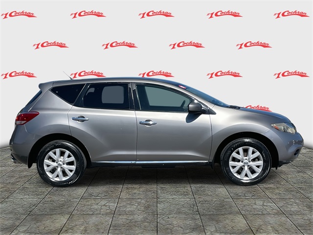 2011 Nissan Murano S photo 2