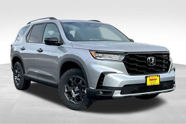 2025 Honda Pilot TrailSport's photo