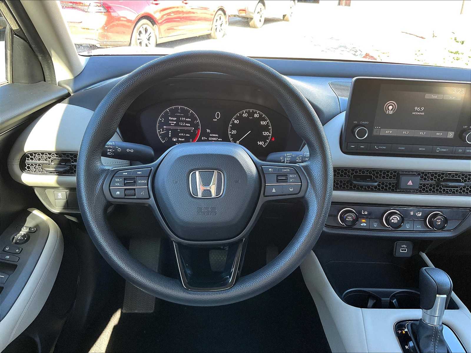 2023 Honda HR-V LX photo 17