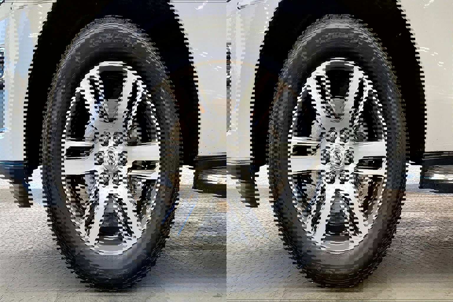 2023 Ford Expedition MAX Limited photo 8