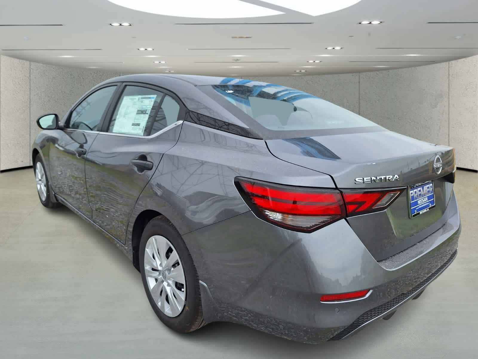 2025 Nissan Sentra S photo 3