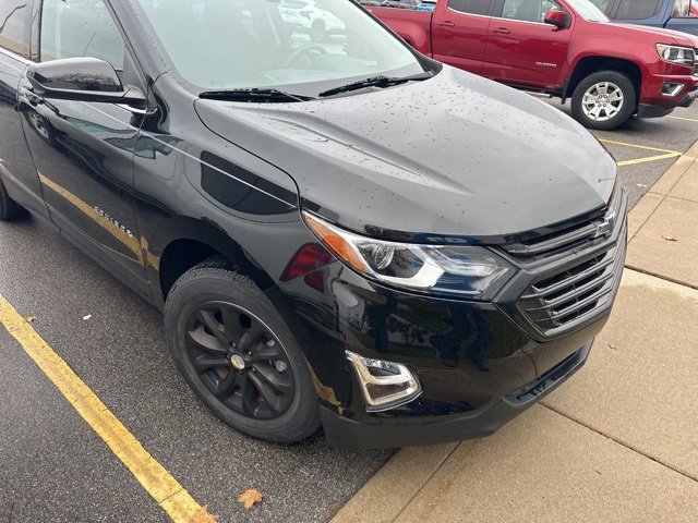 2020 Chevrolet Equinox LT photo 3