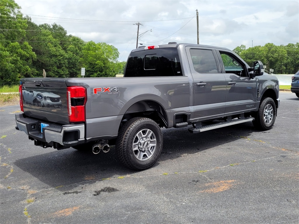 2025 Ford F-250 Lariat photo 10
