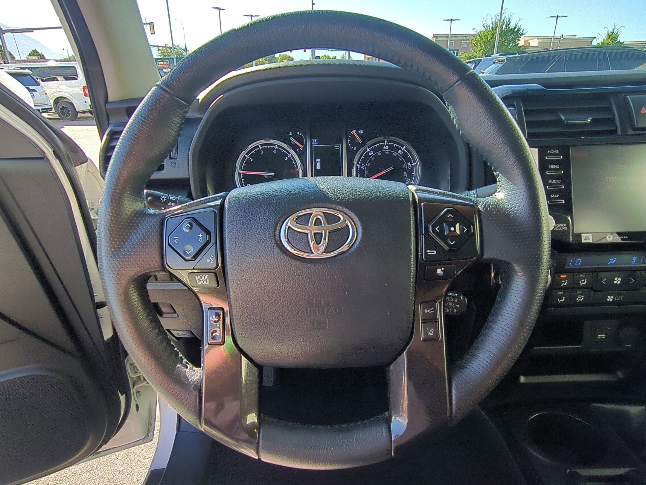 2020 Toyota 4Runner Base photo 14