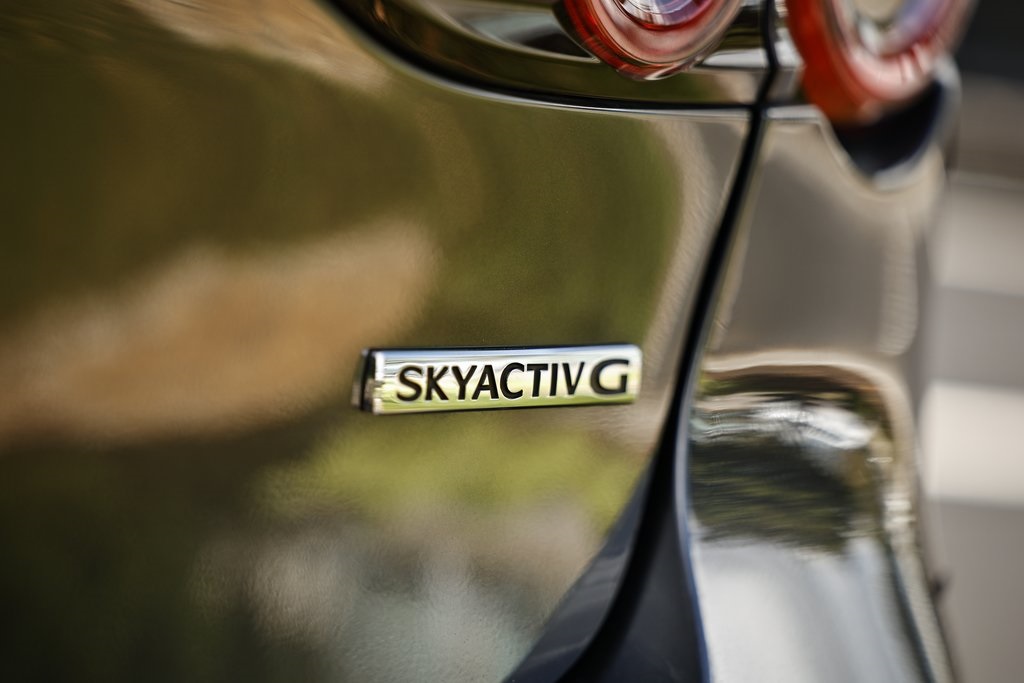 2025 Mazda Mazda3 2.5 s Preferred Hatchback photo 5