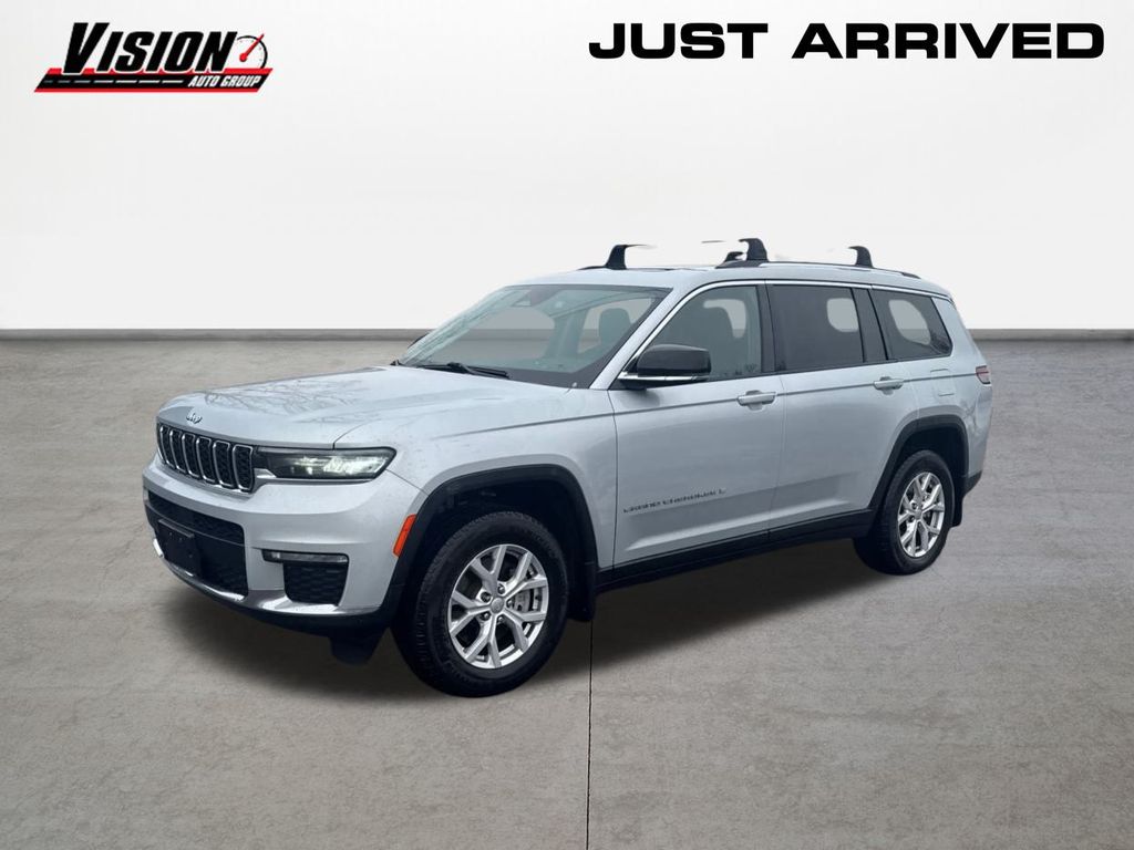 2022 Jeep Renegade Red Edition's photo