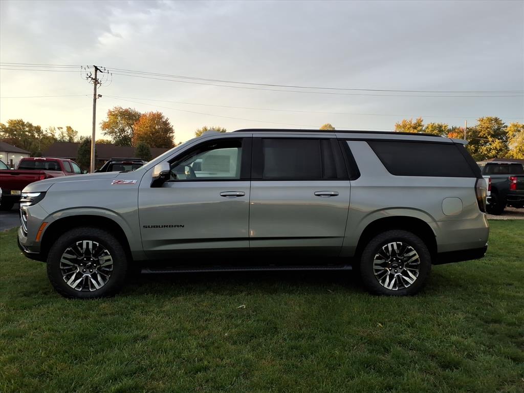 2026 Chevrolet Suburban Z71 photo 2
