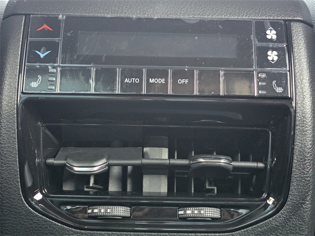 2025 Jeep Grand Cherokee Limited photo 15