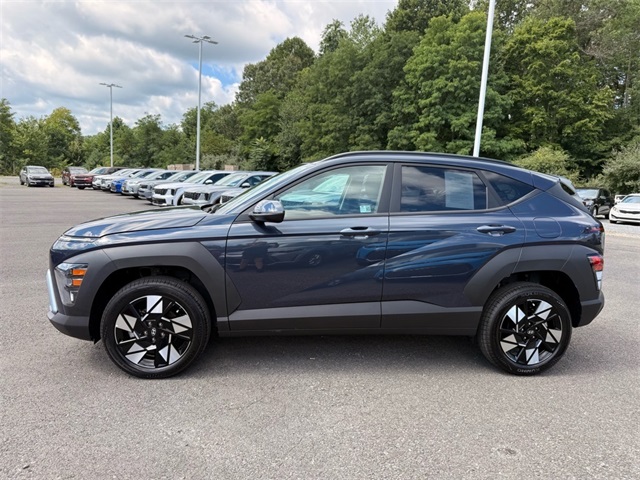 2025 Hyundai Kona SEL photo 3