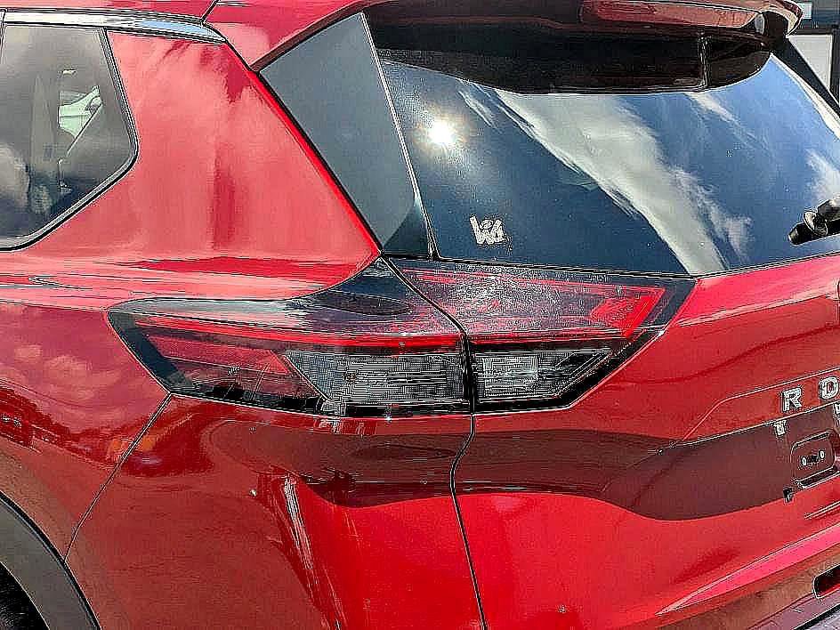 2023 Nissan Rogue SV photo 28