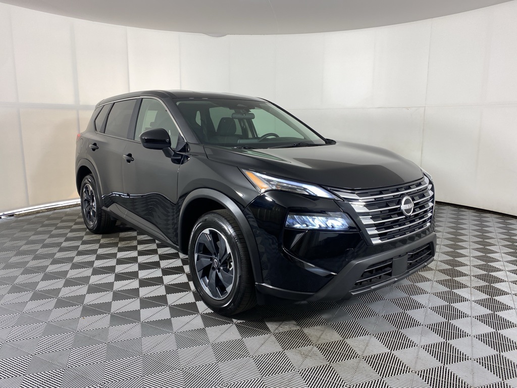 2025 Nissan Rogue SV photo 3