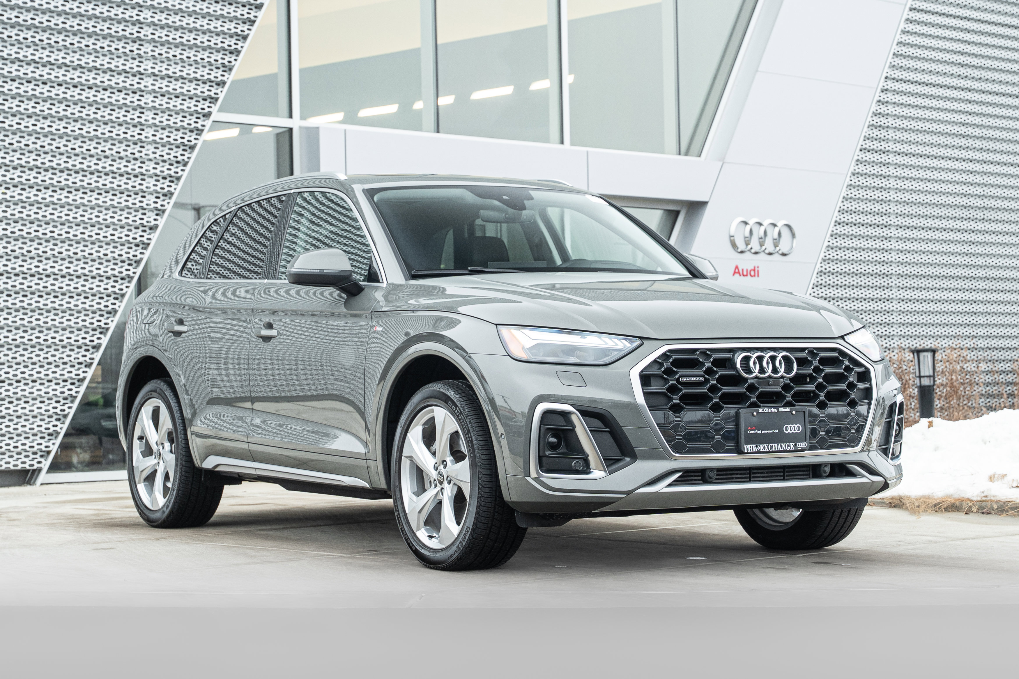 2023 Audi Q5 Prestige's photo