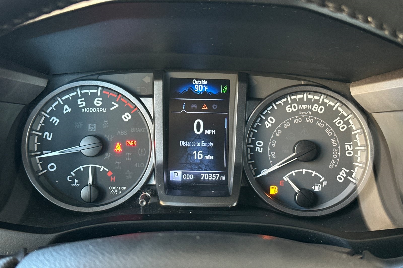 2022 Toyota Tacoma TRD Off-Road V6 photo 21