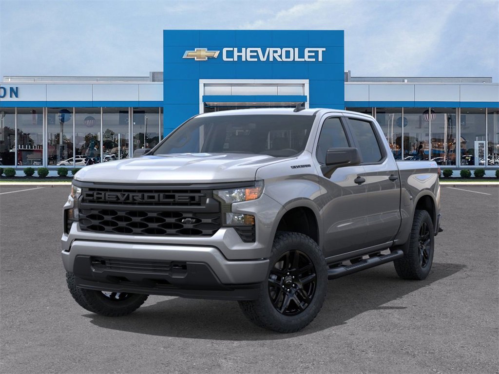 2025 Chevrolet Silverado 1500 Custom photo 5