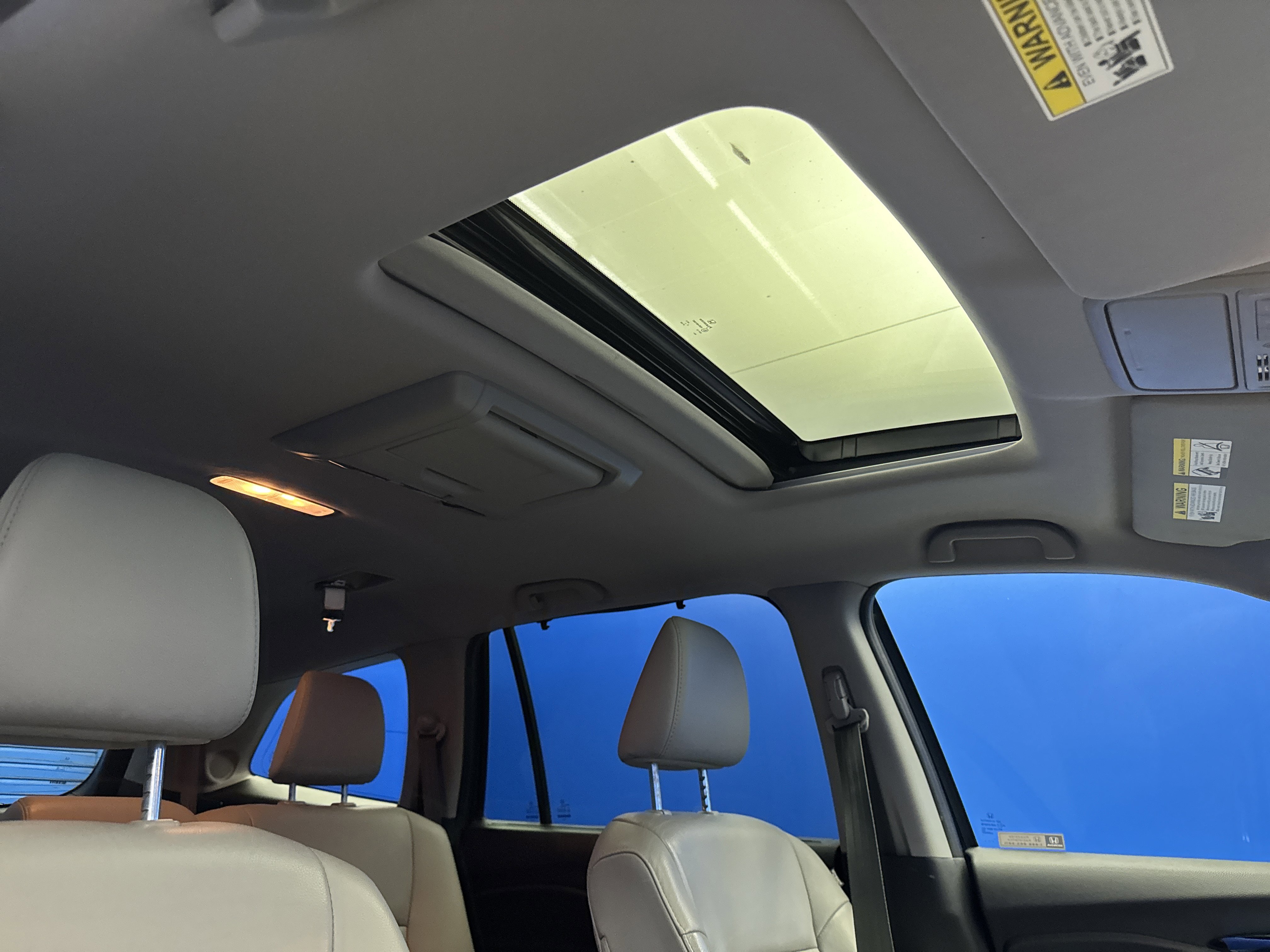 2018 Honda Pilot Touring photo 3