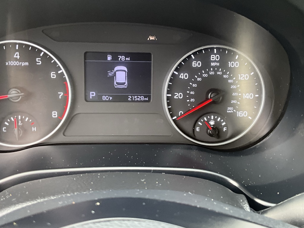 2023 Kia Seltos LX photo 9