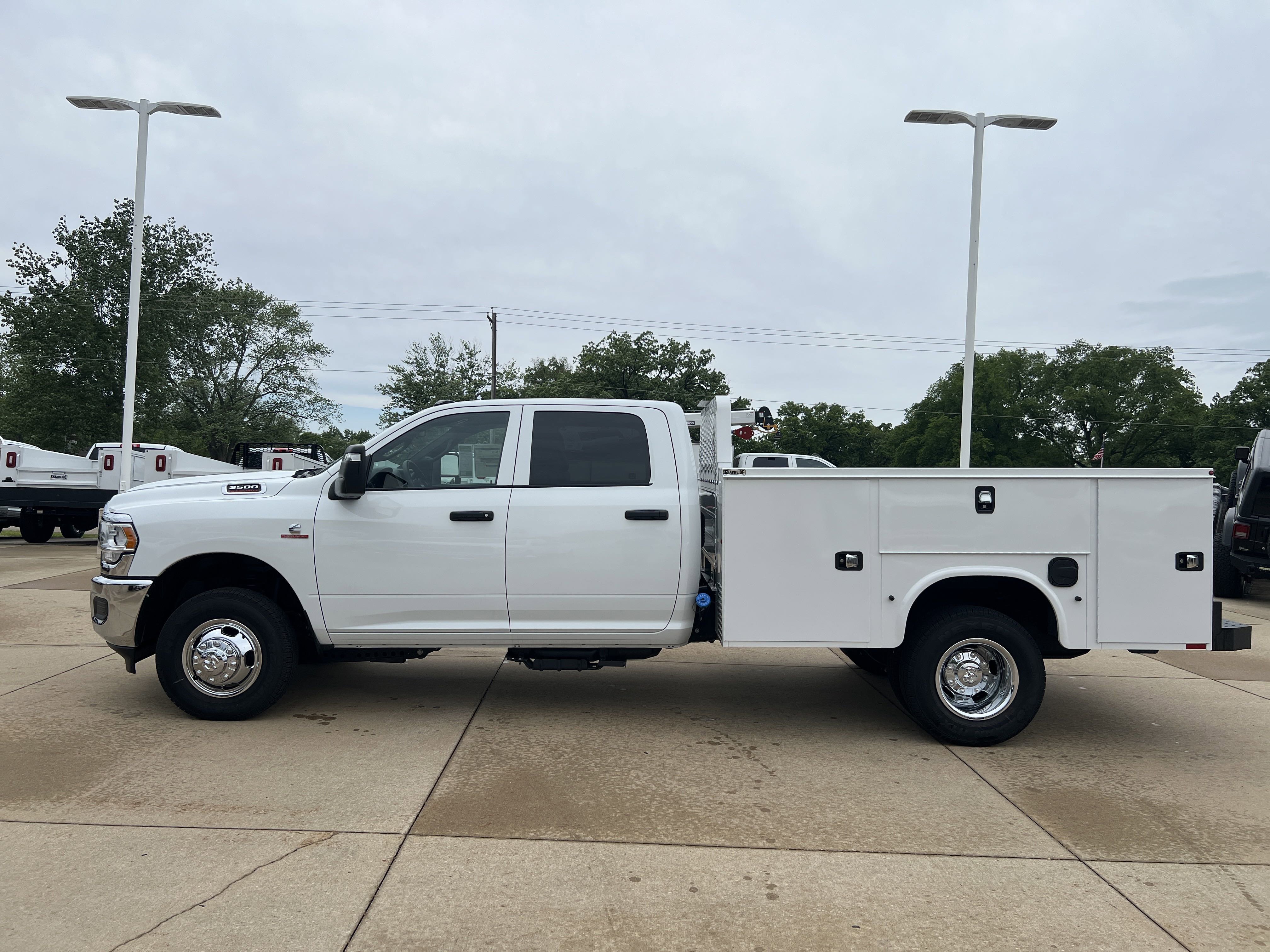 2024 RAM Ram 3500 Chassis Cab Tradesman's photo
