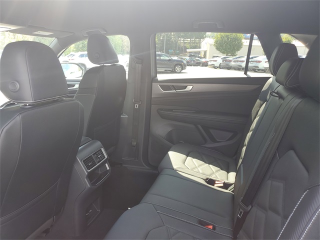 2026 Volkswagen Atlas Cross Sport SE photo 10