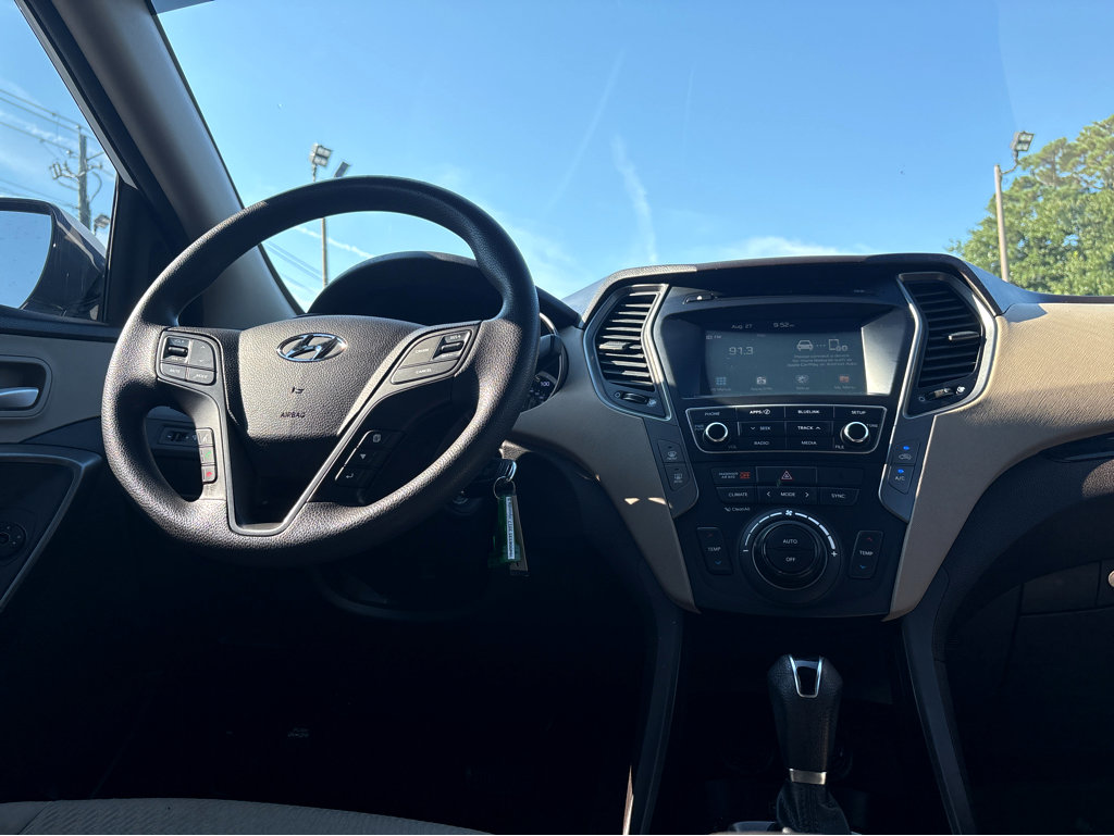 2017 Hyundai Santa Fe Sport photo 4