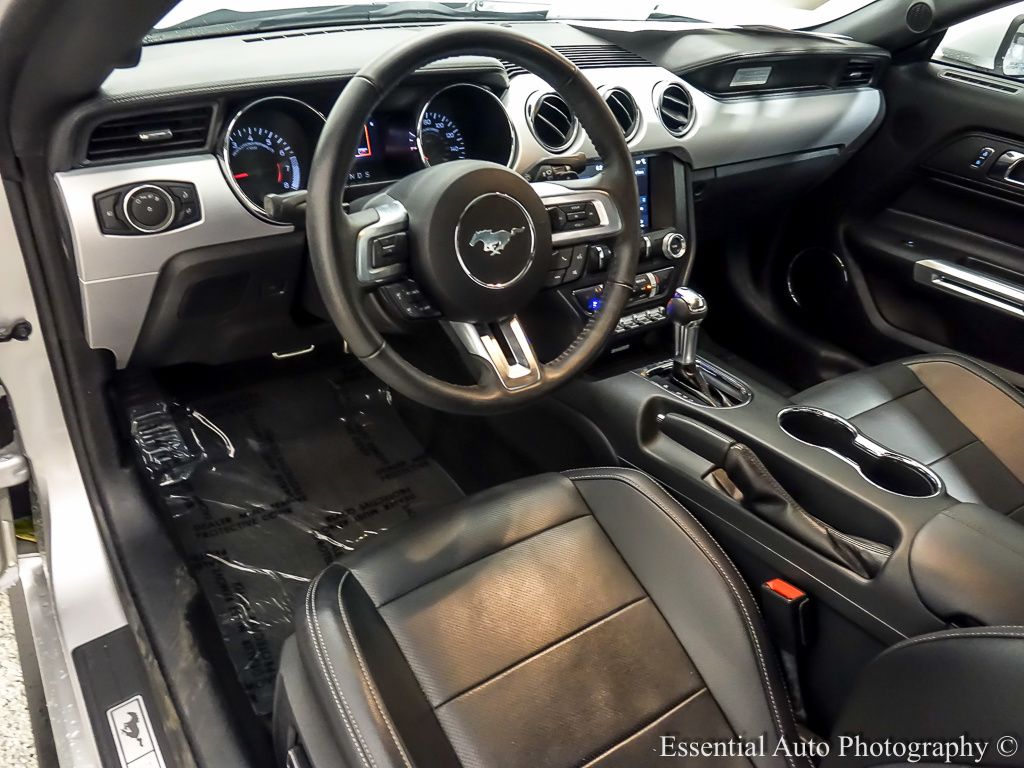 2017 FORD MUSTANG - Image 10