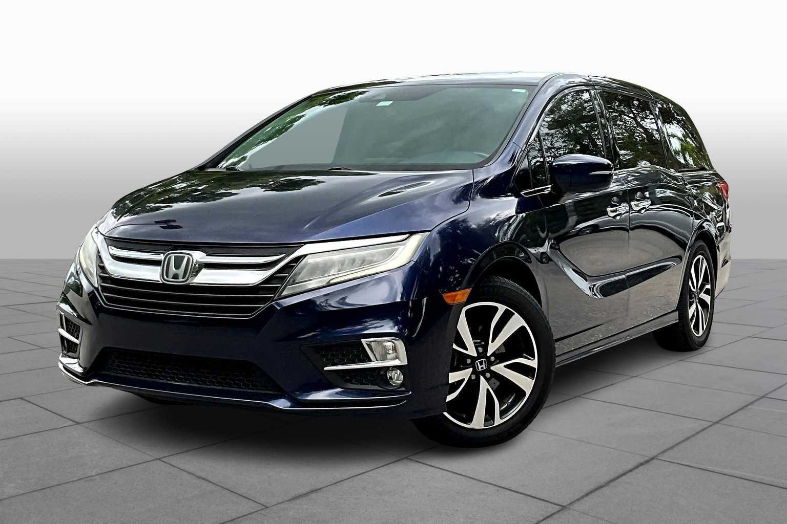 Pre-Owned 2018 Honda Odyssey Elite Mini-van, Passenger in Bluffton