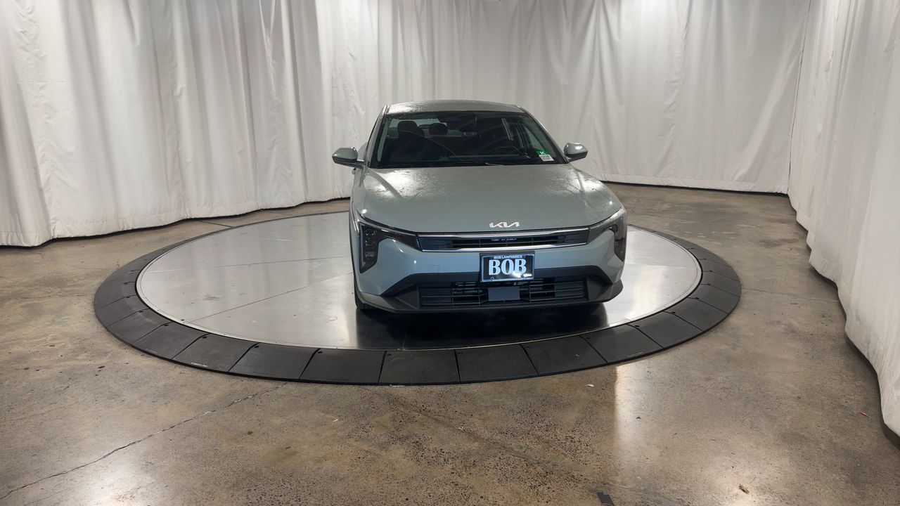 2025 Kia K4 LXS photo 4