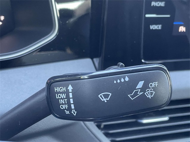 2025 Volkswagen Jetta 1.5T SE photo 23