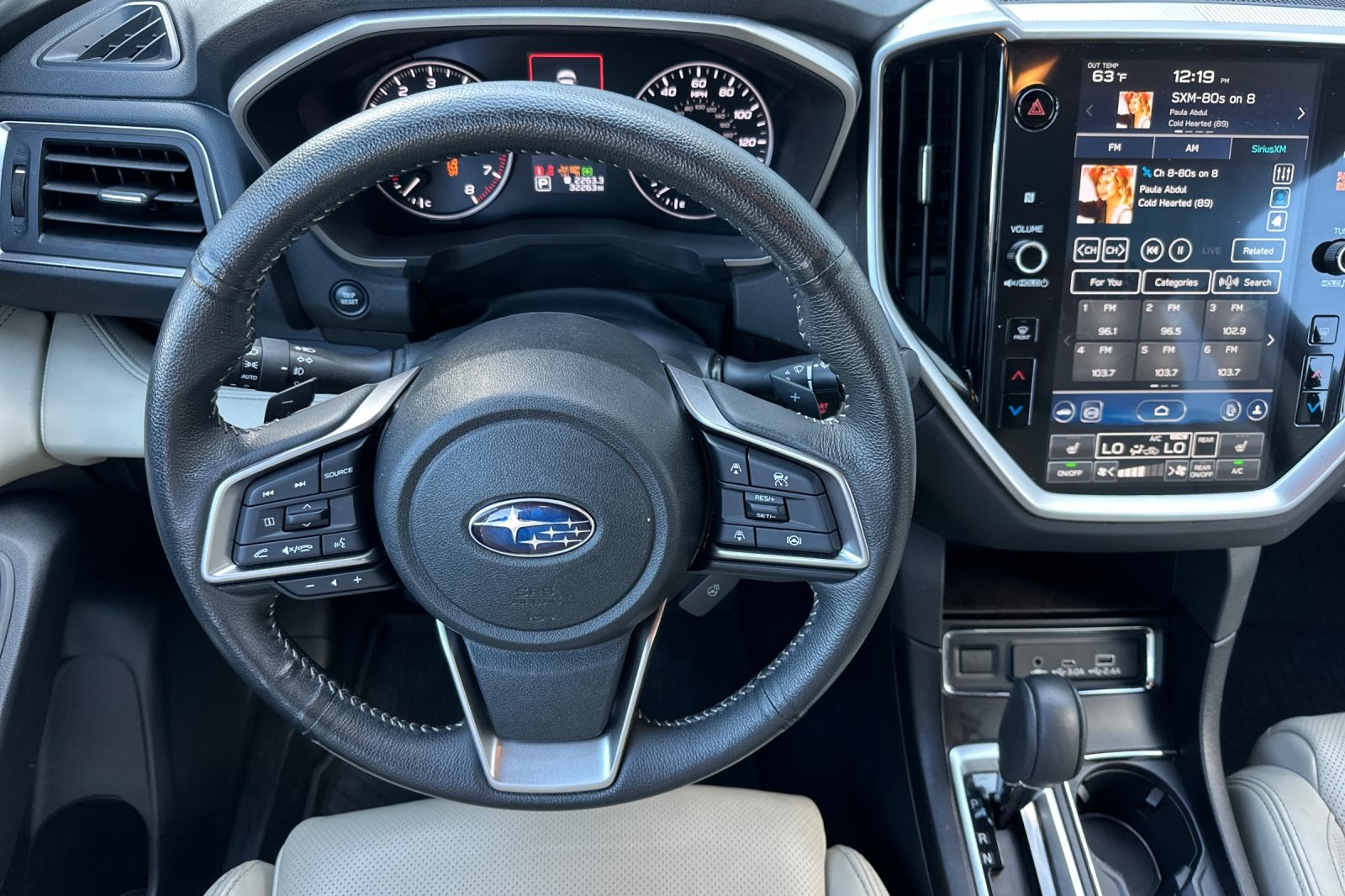 2024 Subaru Ascent Limited photo 16