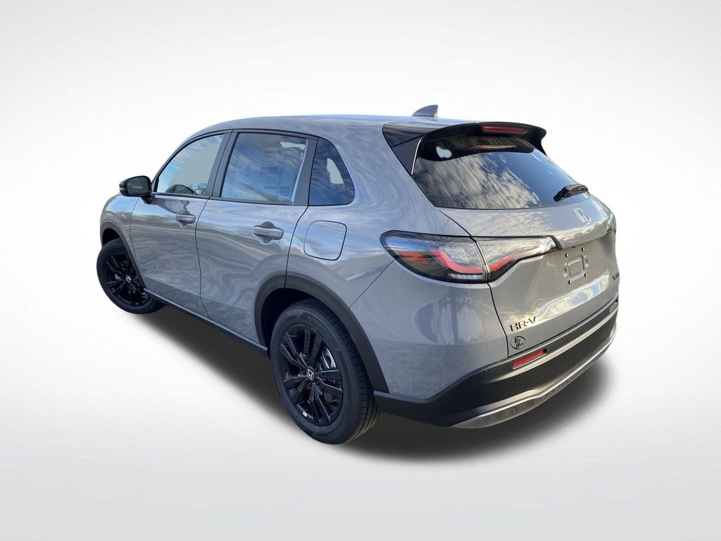 2026 Honda HR-V Sport photo 2