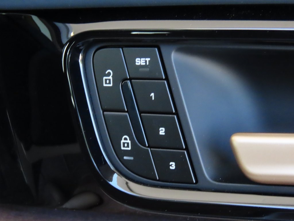 2024 Porsche Panamera 4 photo 11