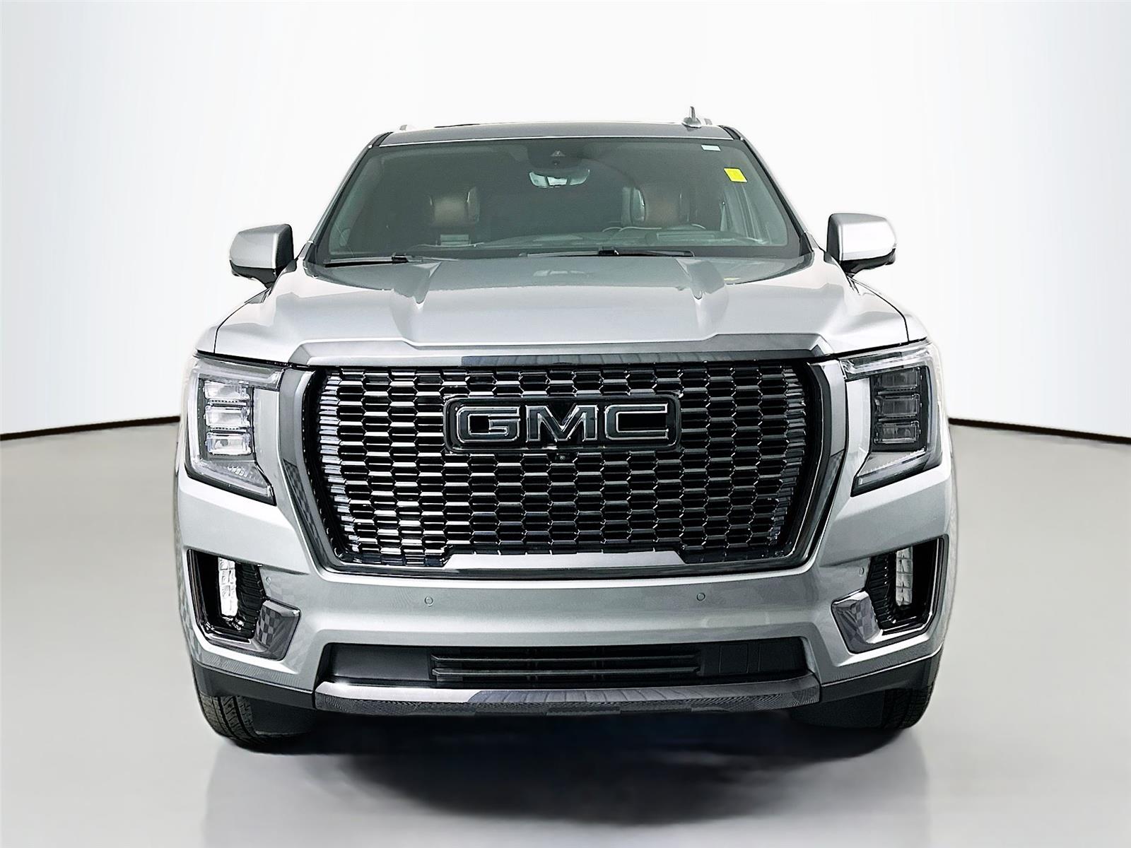 Used 2024 GMC Yukon XL Denali Ultimate with VIN 1GKS2KKLXRR359665 for sale in Winona, Minnesota