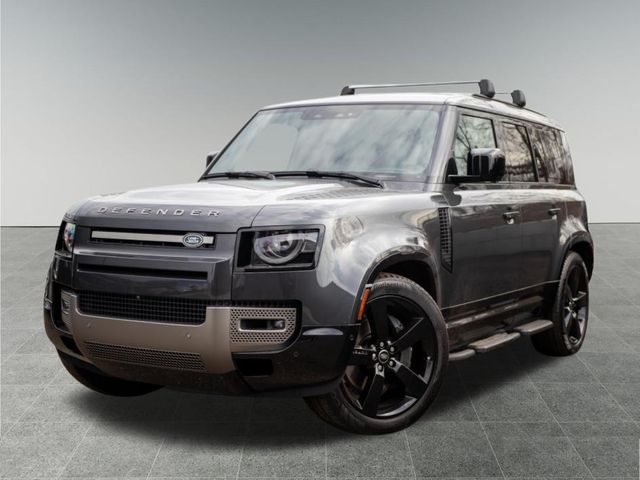 Certified Used 2025 Gray Land Rover X-Dynamic SE image 1