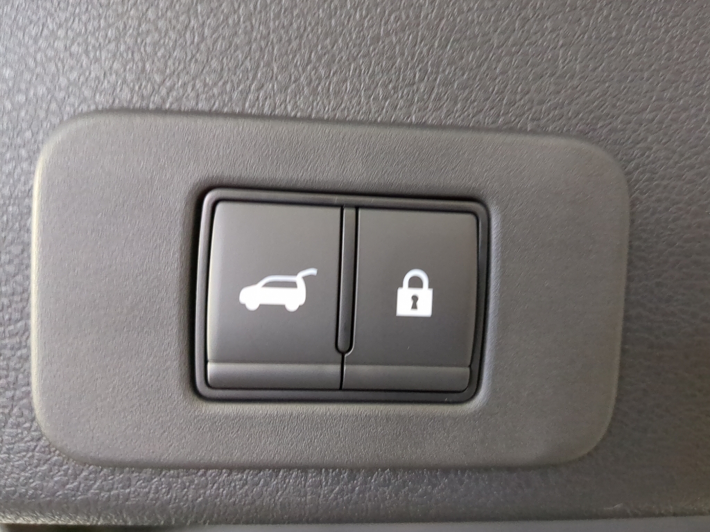 2025 Nissan Murano SL photo 16