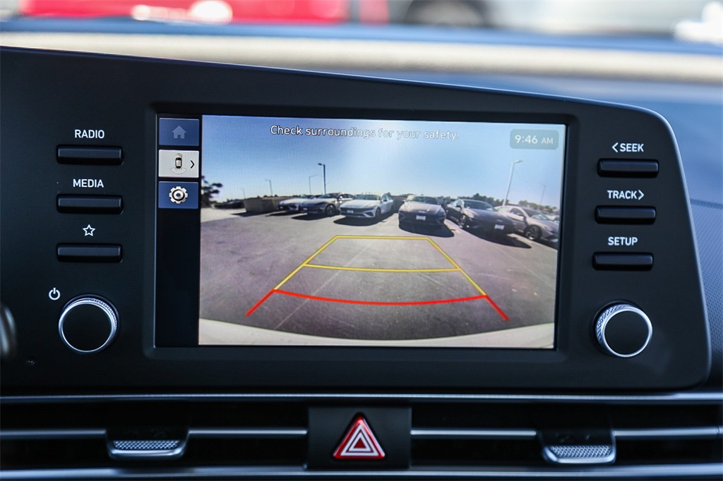 2025 Hyundai Elantra Blue SEL Sport photo 25