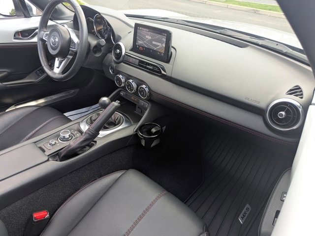 2019 Mazda MX-5 Miata Miata RF Grand Touring photo 27