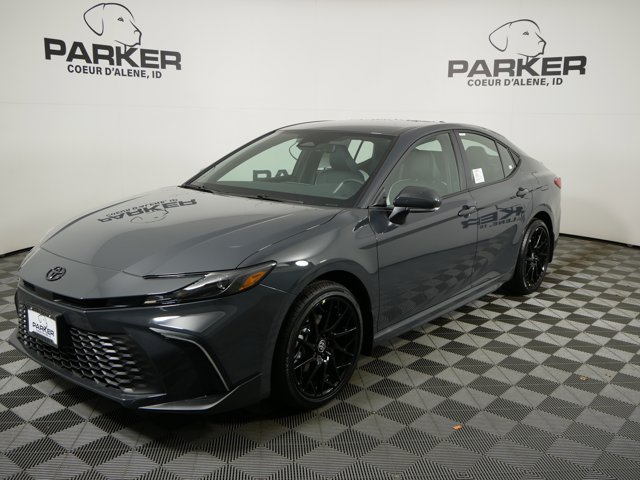 2026 Toyota Camry SE's photo