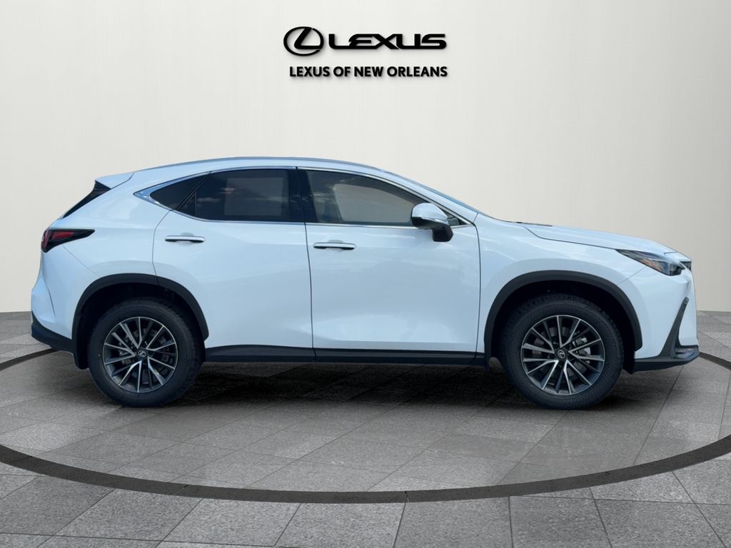 2026 Lexus NX 350 photo 7