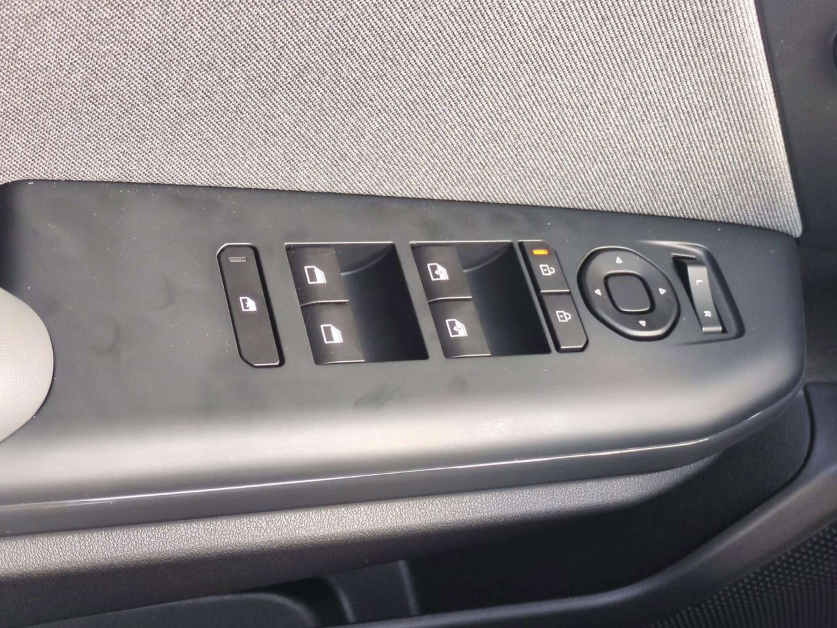 2025 Kia K4 EX photo 18