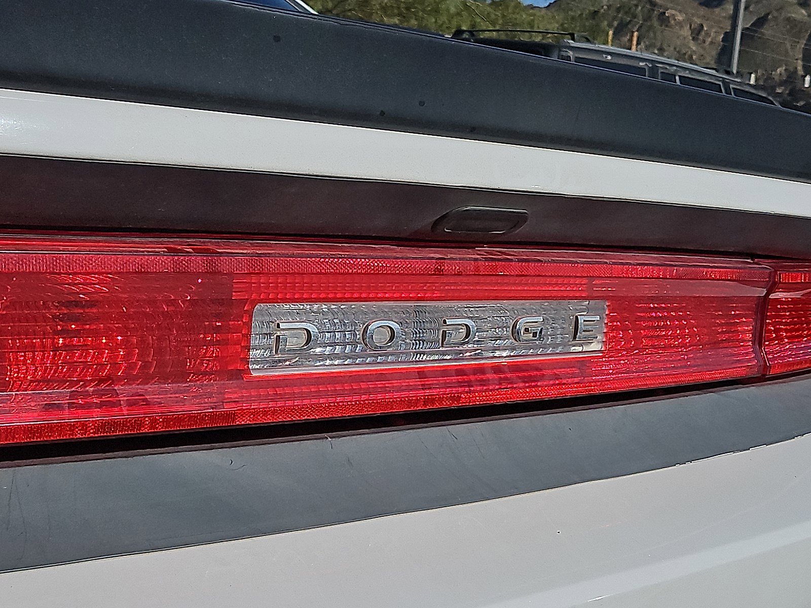 2014 Dodge Challenger R/T photo 15